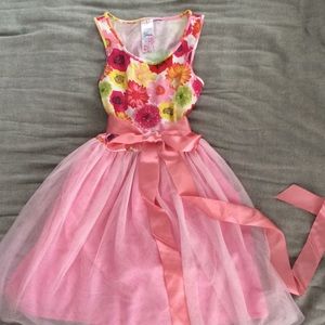 Ballerina party dress by Guess